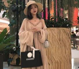 阿沁网红抖音,揭秘网红背后的魅力与影响力